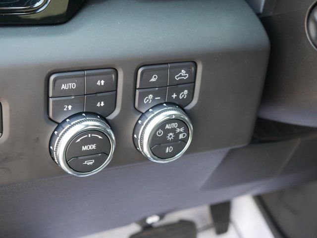 Used 2023 GMC Sierra 1500 AT4 w/ Technology Package AWD/4WD image 18