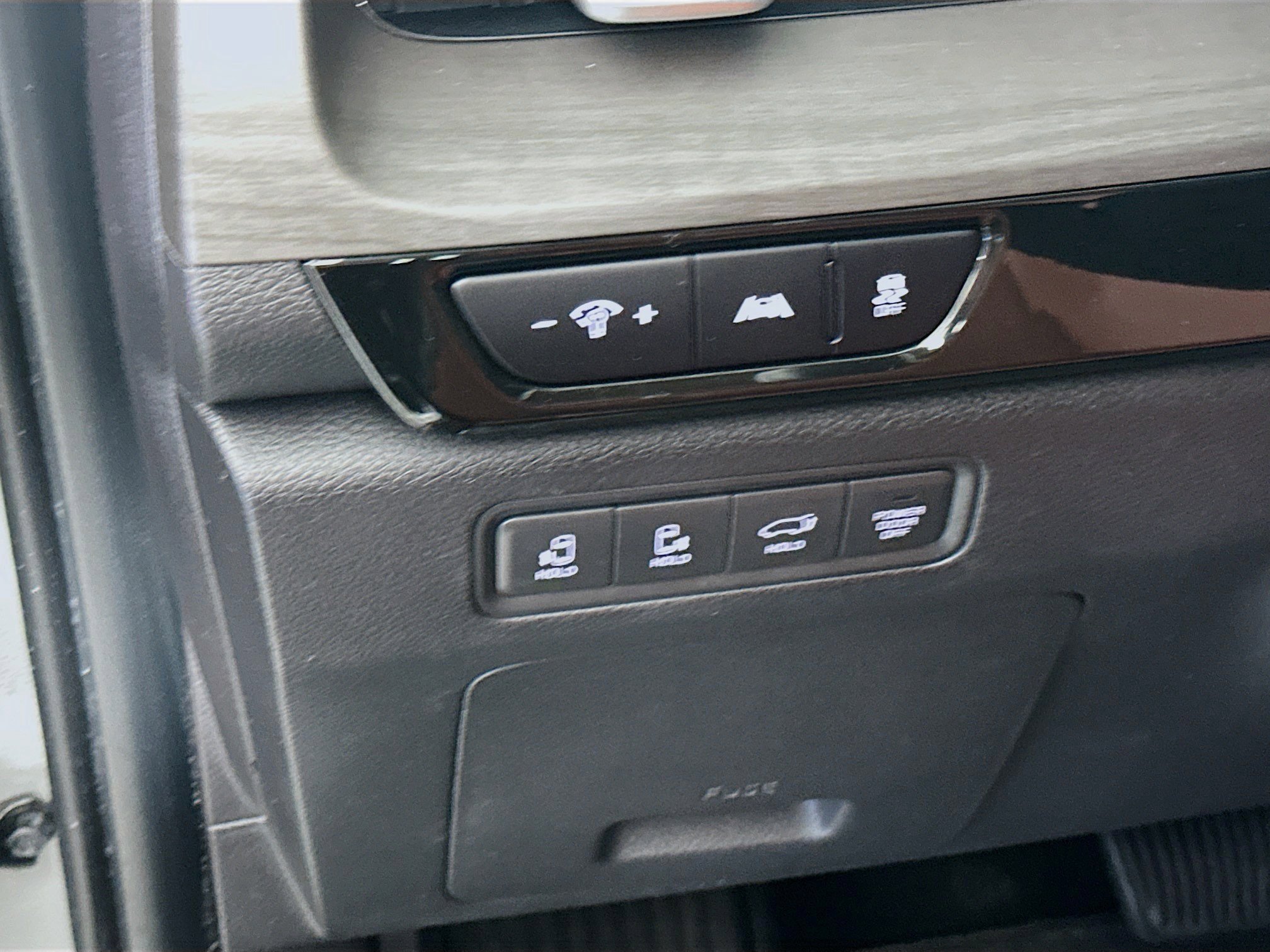 Used 2022 Kia Carnival SX image 17