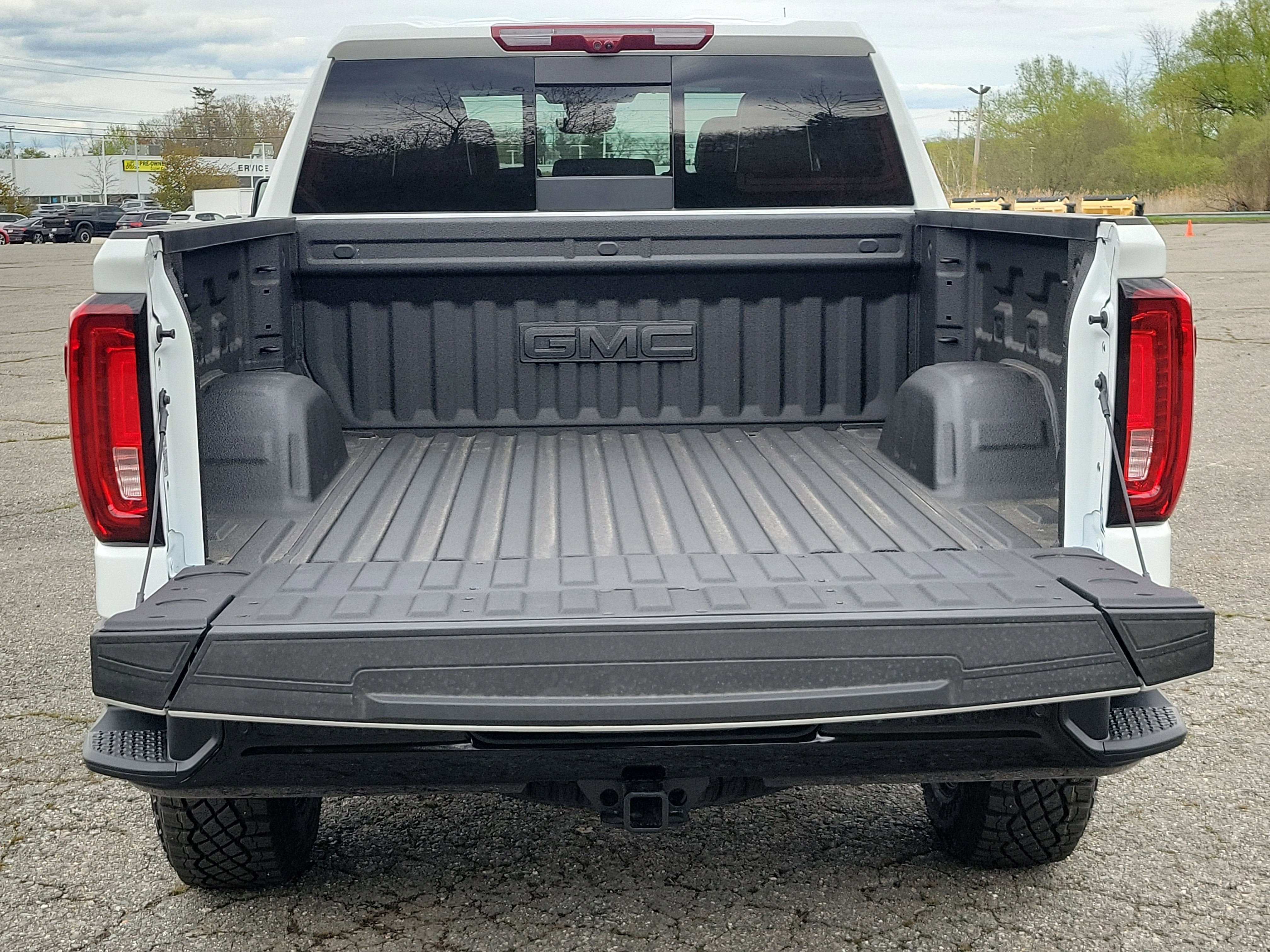 New 2026 GMC Sierra 1500 AT4X AWD/4WD image 16
