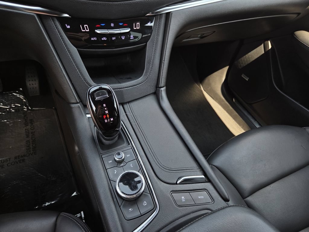 Used 2021 Cadillac XT5 Premium Luxury FWD image 14
