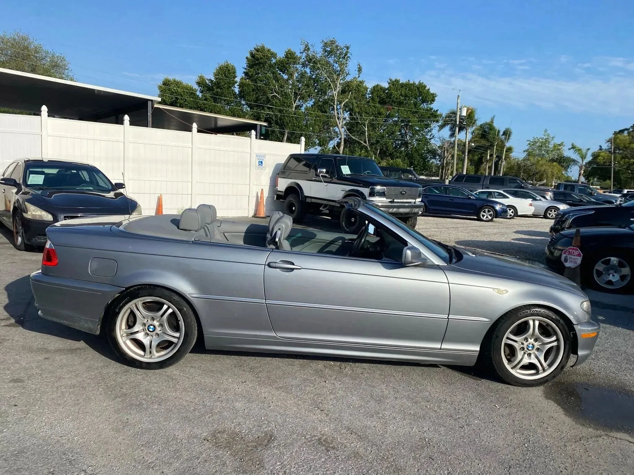 Used 2005 BMW 330Ci Convertible RWD image 2