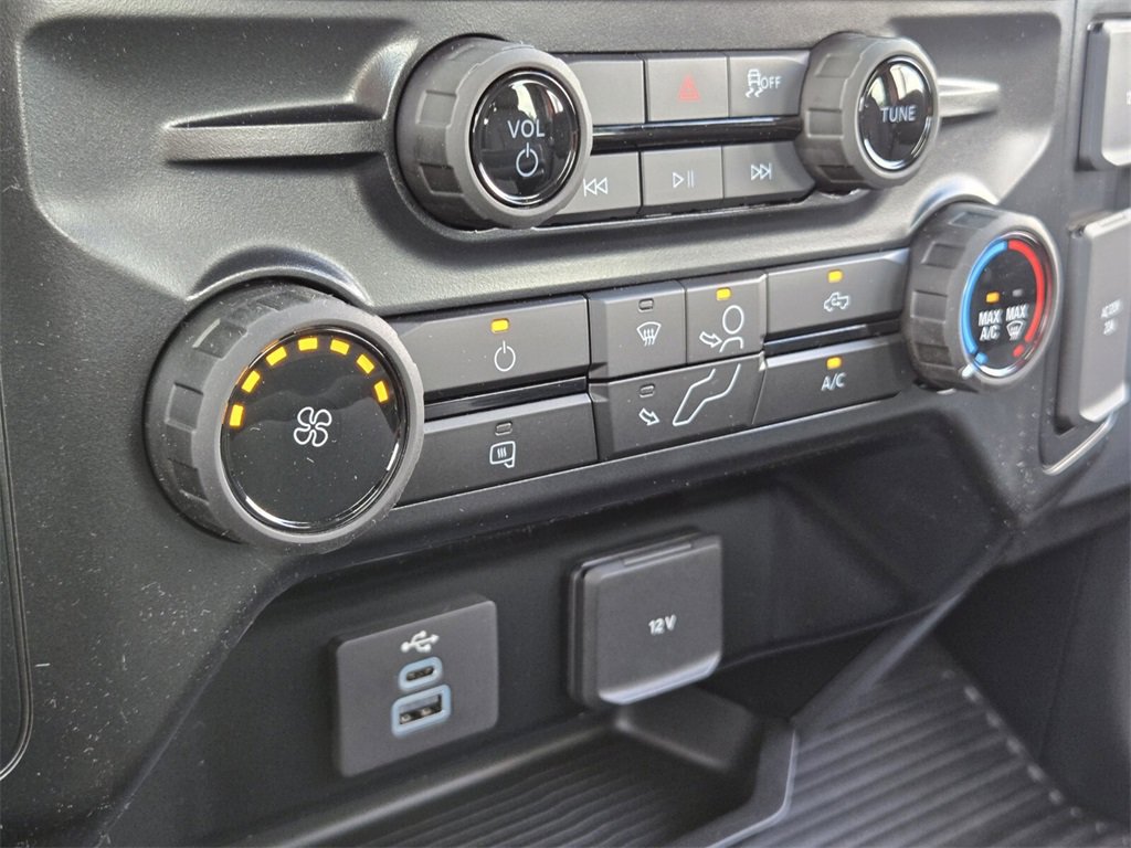 New 2025 Ford F250 XL image 21