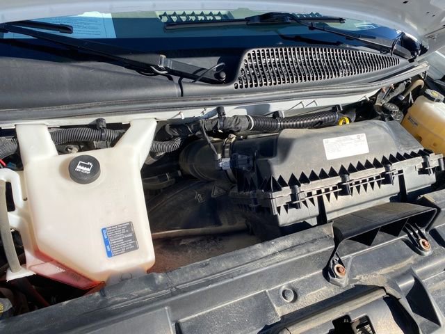 Used 2022 Chevrolet Express 2500 Work Van w/ Driver Convenience Package image 18