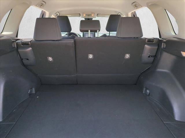Certified 2019 Toyota RAV4 LE FWD image 6
