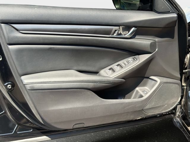 Used 2020 Honda Accord Sport image 15