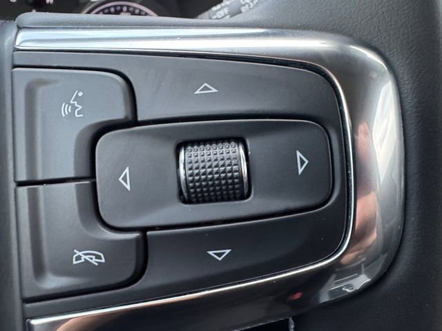 Used 2023 Chevrolet Blazer LT image 8