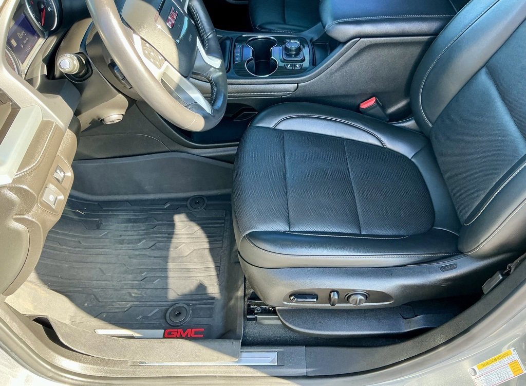 Used 2021 GMC Acadia SLT w/ Elevation Edition image 43