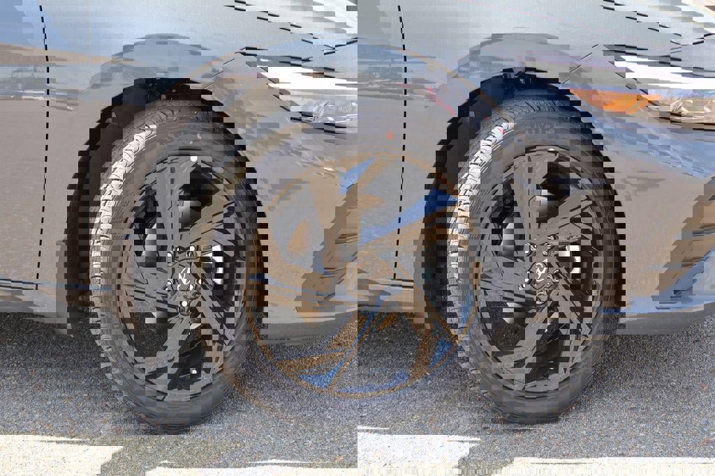 New 2026 Hyundai Elantra Sport image 31