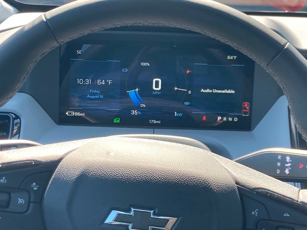 Used 2027 Chevrolet Bolt LT w/ Comfort Package FWD image 11