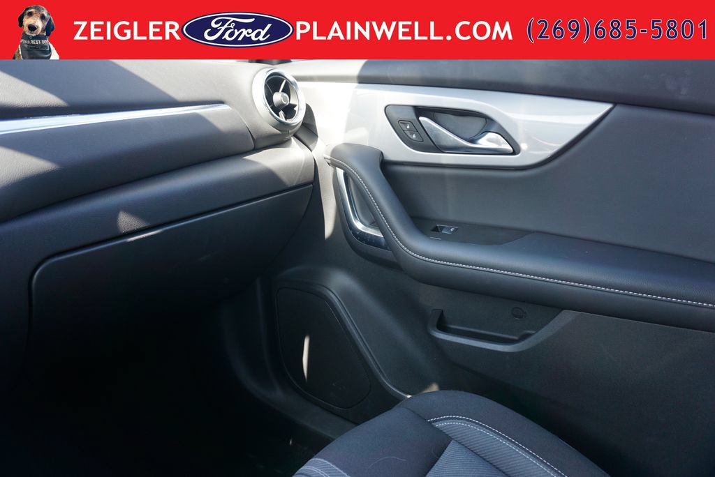 Used 2023 Chevrolet Blazer LT w/ Convenience Package FWD image 31