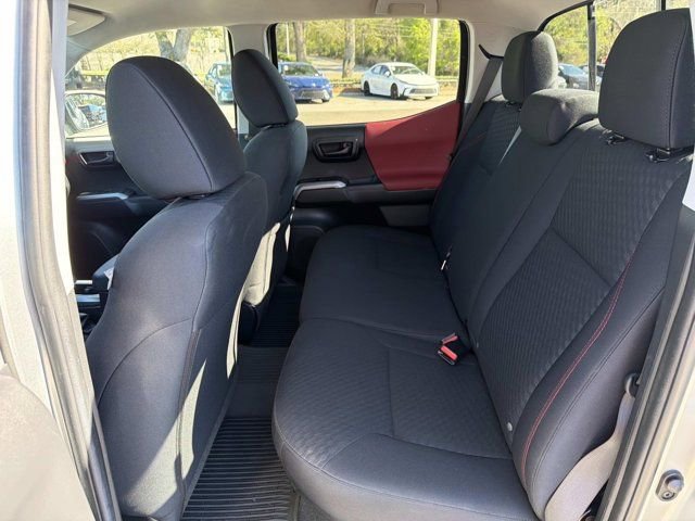 Used 2022 Toyota Tacoma SR5 w/ Technology Package image 14