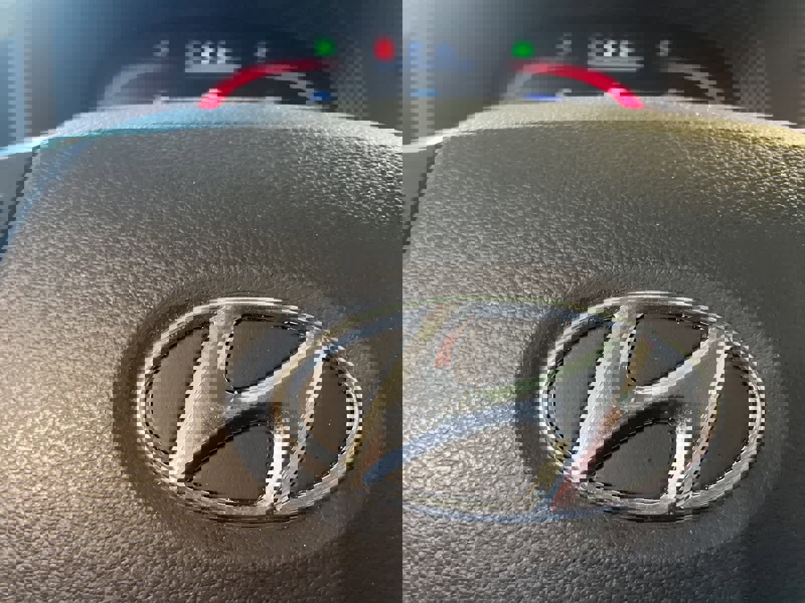 Certified 2023 Hyundai Venue Limited image 26