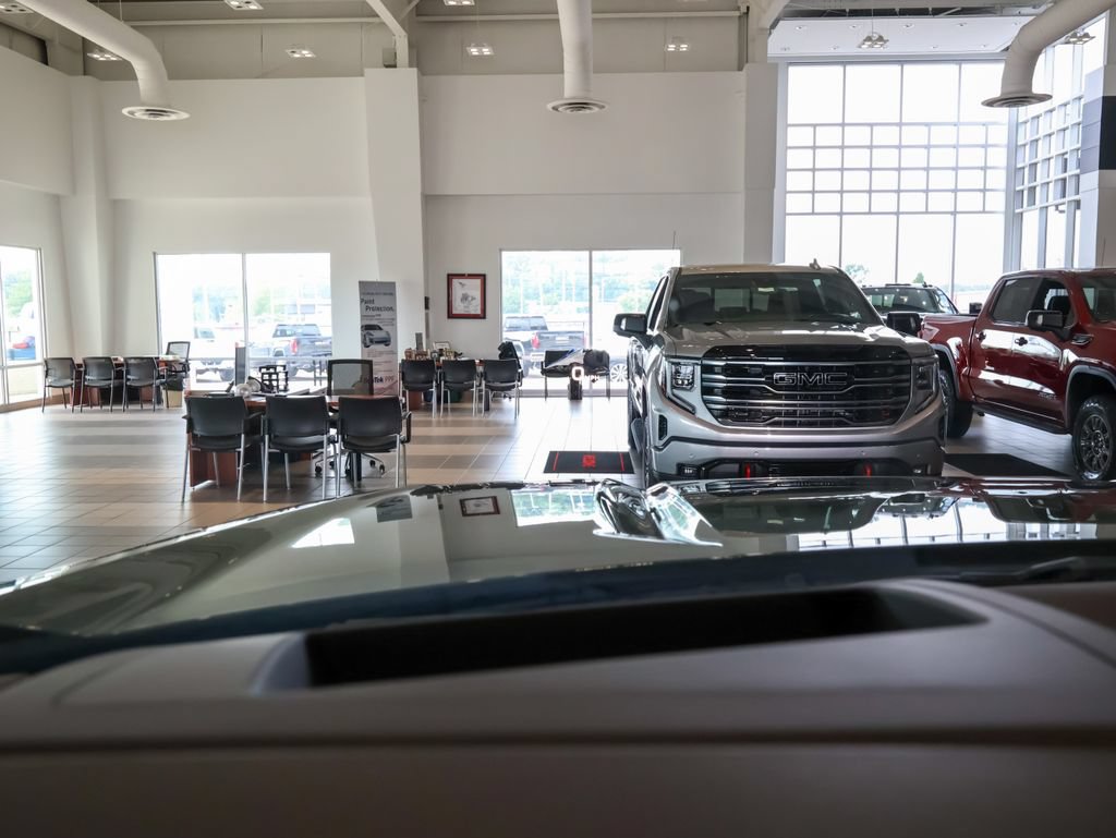 New 2026 GMC Yukon XL AT4 Ultimate AWD/4WD image 38