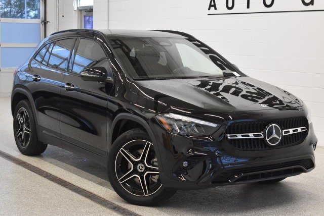 New 2026 Mercedes-Benz GLA 250 4MATIC image 1