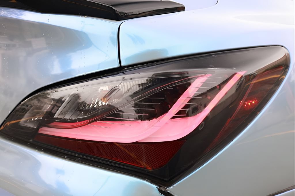 Used 2011 Hyundai Genesis 3.8 RWD image 17