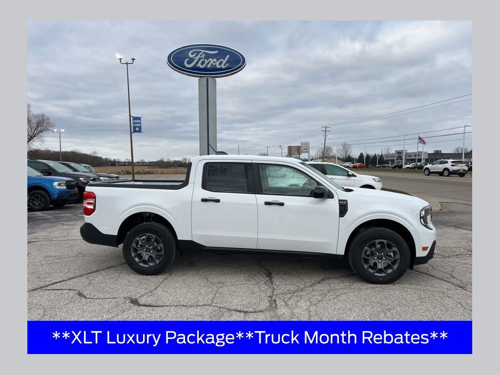 New 2025 Ford Maverick XLT w/ XLT Luxury Package