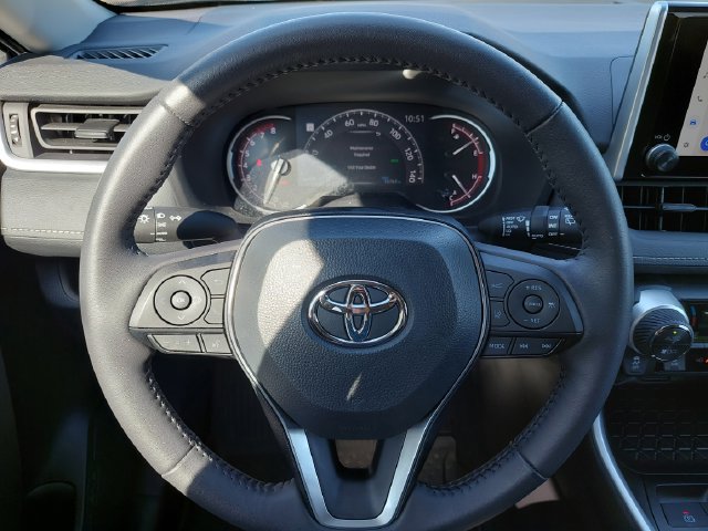 Used 2025 Toyota RAV4 XLE w/ Convenience Package AWD/4WD image 32