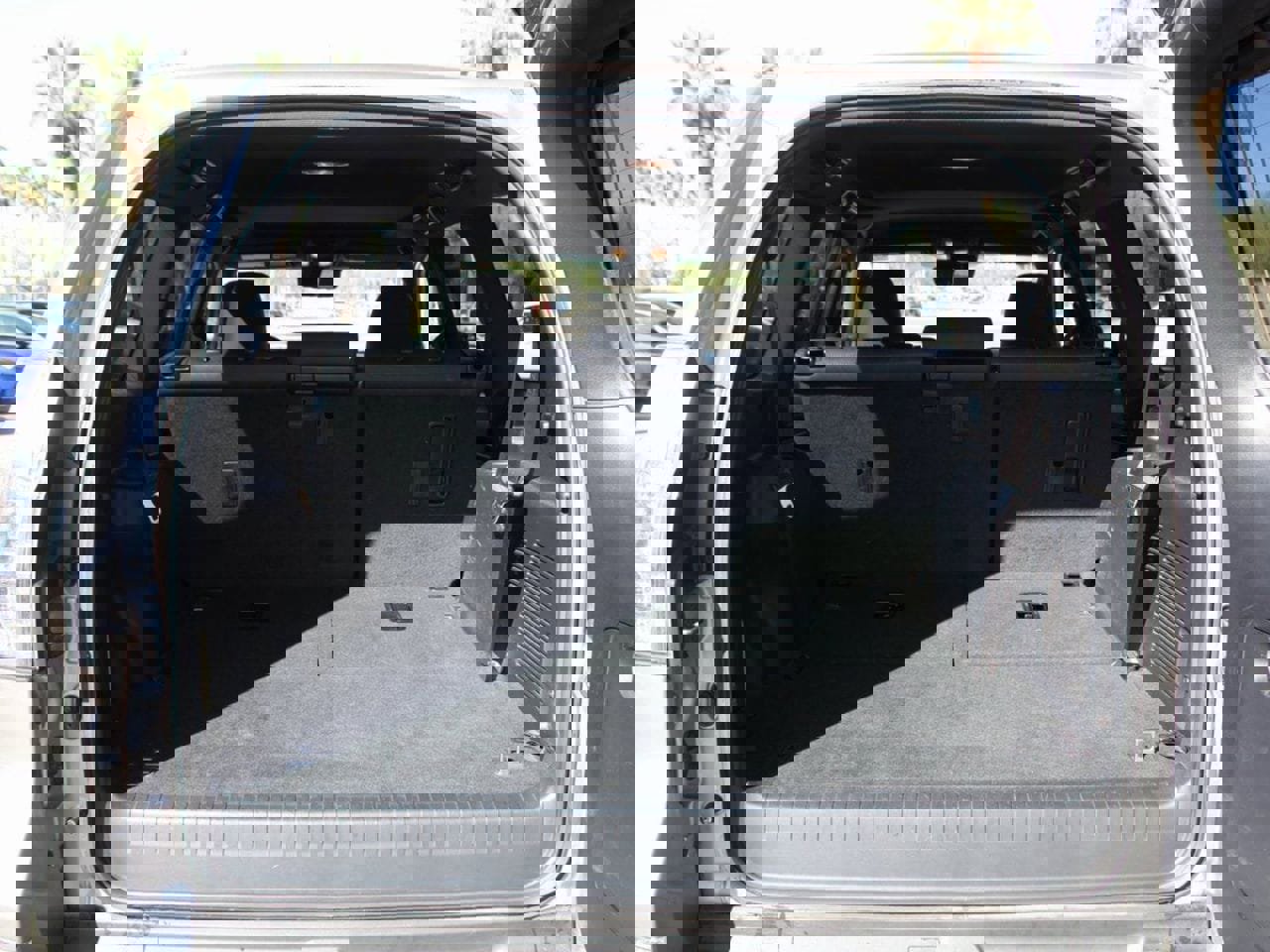 Used 2020 Lexus GX 460 Premium w/ Premium Package image 11