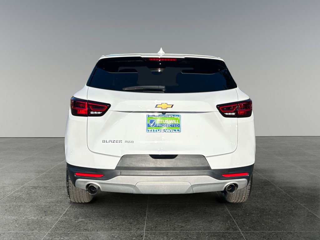 Used 2025 Chevrolet Blazer LT image 6