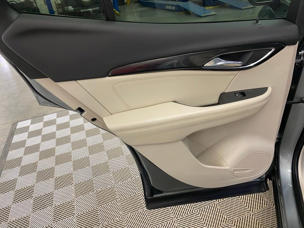 Used 2023 Buick Envision Preferred image 16