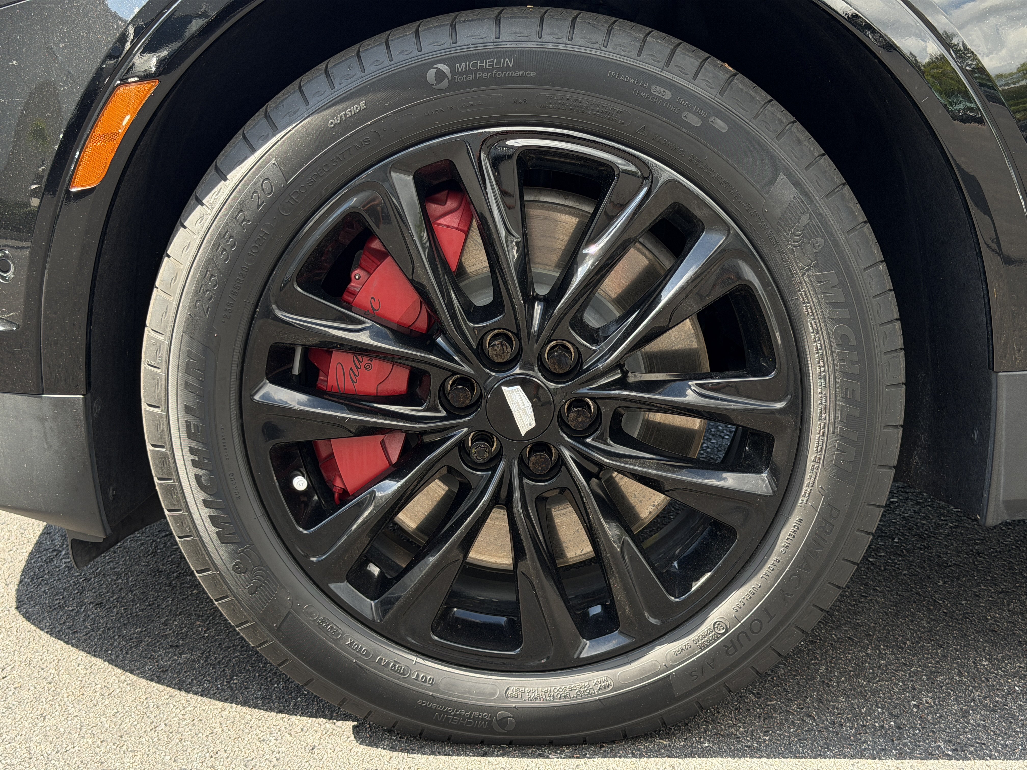 Certified 2023 Cadillac XT5 Sportv w/ Technology Package AWD/4WD image 36