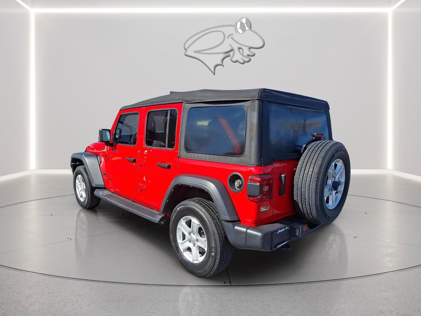 Used 2022 Jeep Wrangler Unlimited Sport image 3