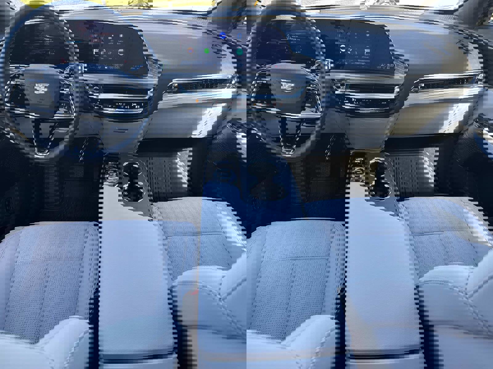 New 2025 Cadillac Lyriq Sport image 16