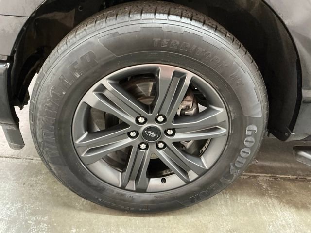 Used 2023 Ford F150 XLT w/ Equipment Group 302A High image 10