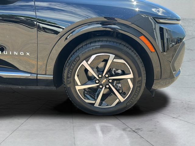 Used 2025 Chevrolet Equinox EV LT FWD image 27