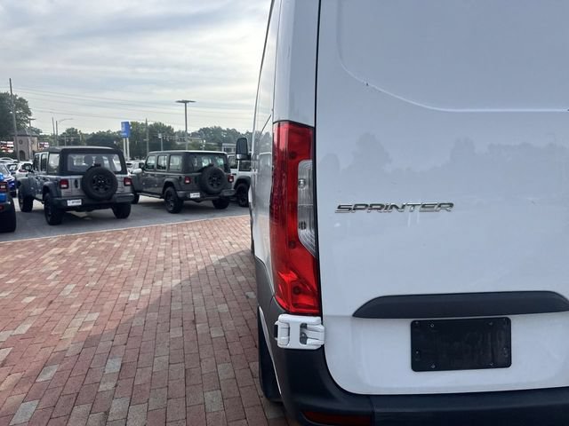 Used 2025 Mercedes-Benz Sprinter 2500 image 10