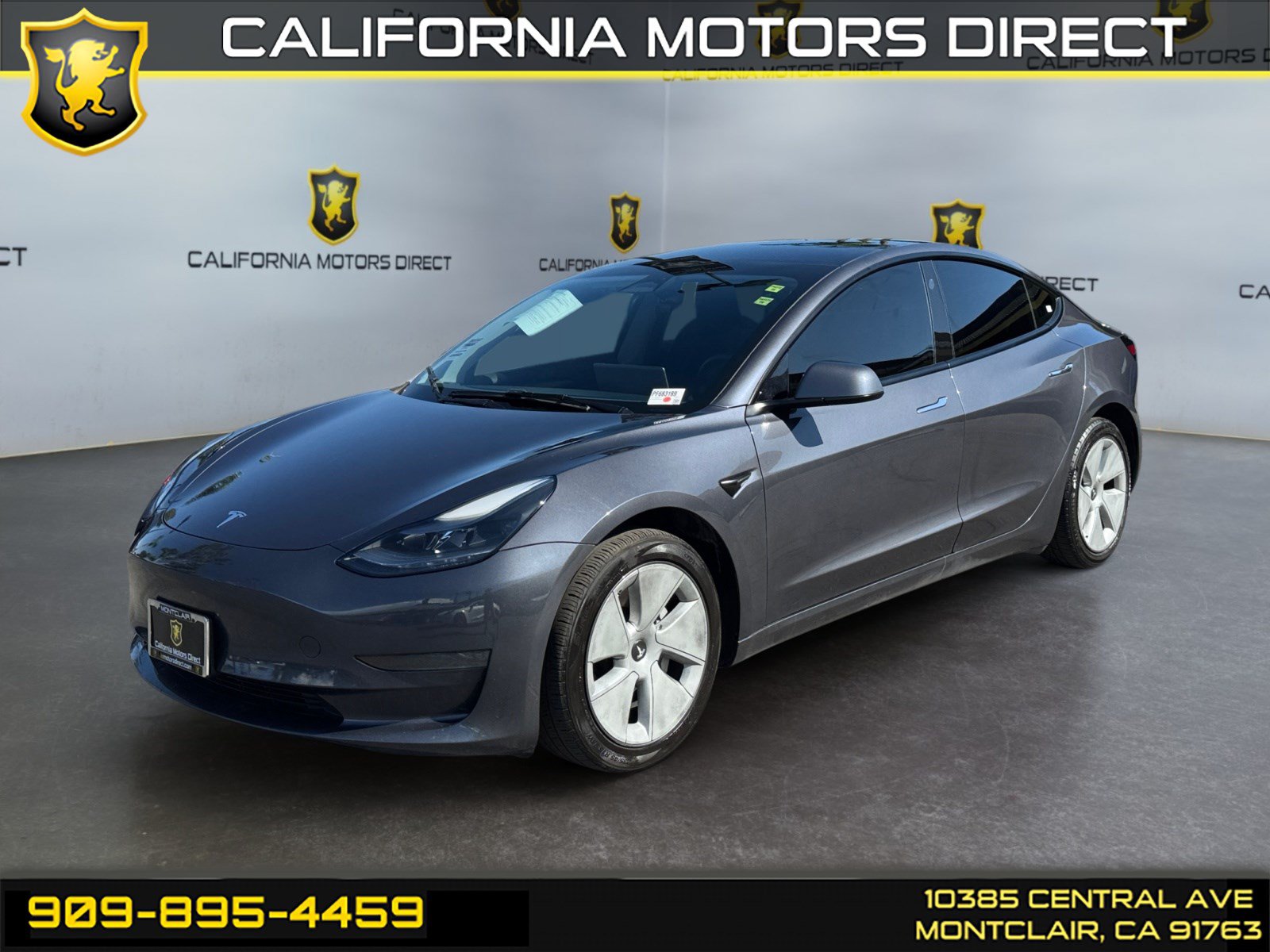 Used 2023 Tesla Model 3 Standard Range RWD image 1