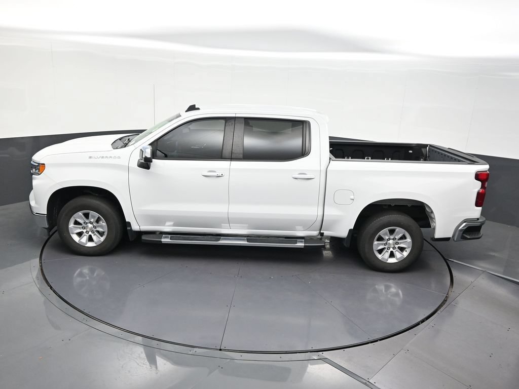 Used 2024 Chevrolet Silverado 1500 LT RWD image 17