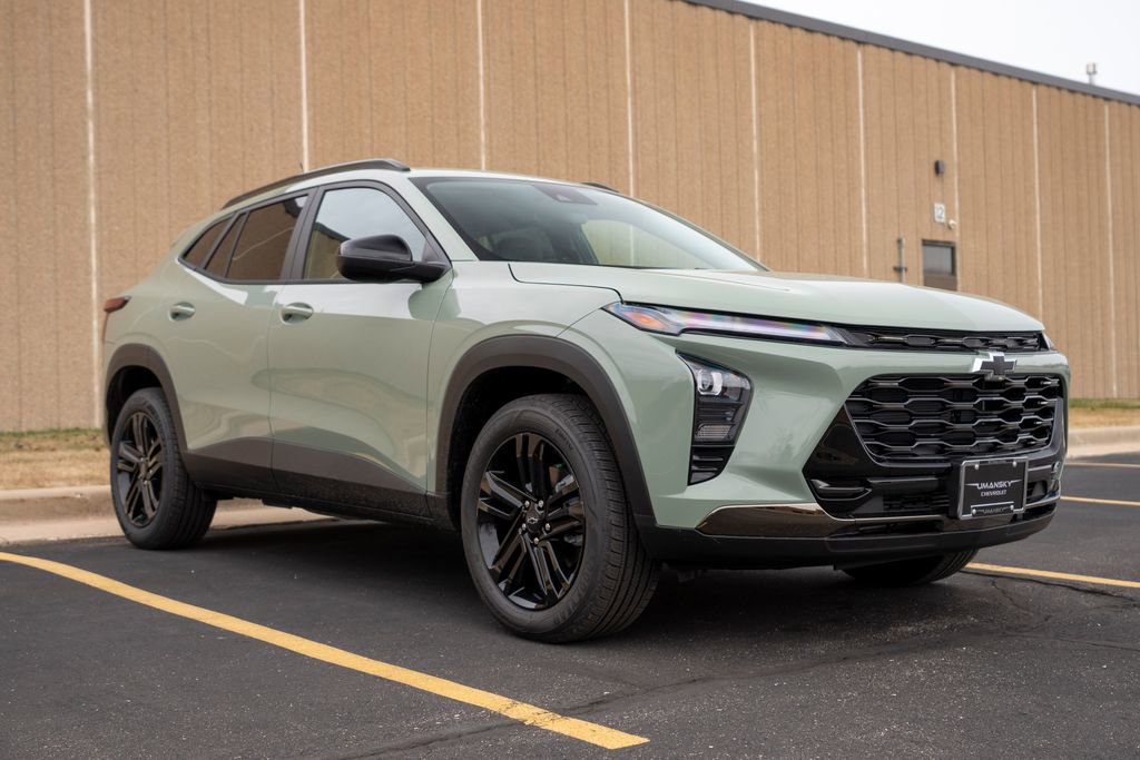 New 2026 Chevrolet Trax ACTIV image 2