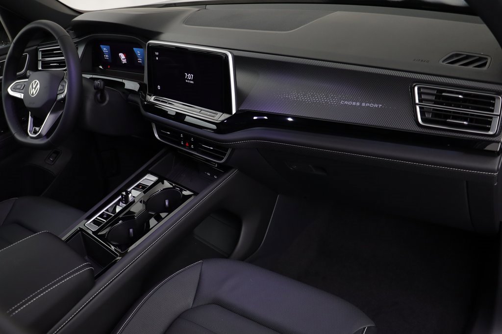 New 2026 Volkswagen Atlas Cross Sport SEL R-Line image 19