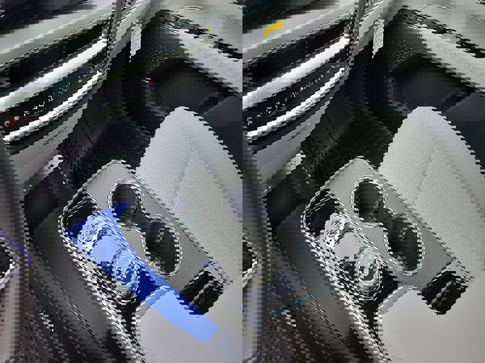 New 2025 Cadillac Lyriq Luxury w/ LPO, Floor Liner Package image 23