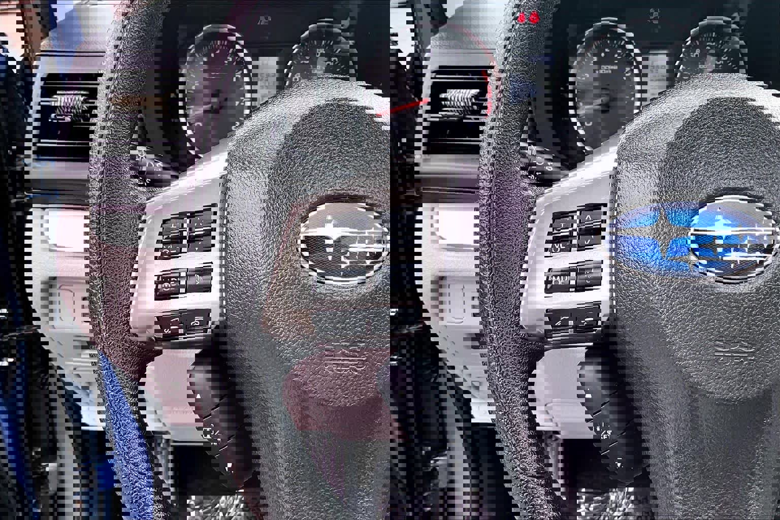 Used 2015 Subaru Forester 2.5i Premium w/ All-Weather Package image 24