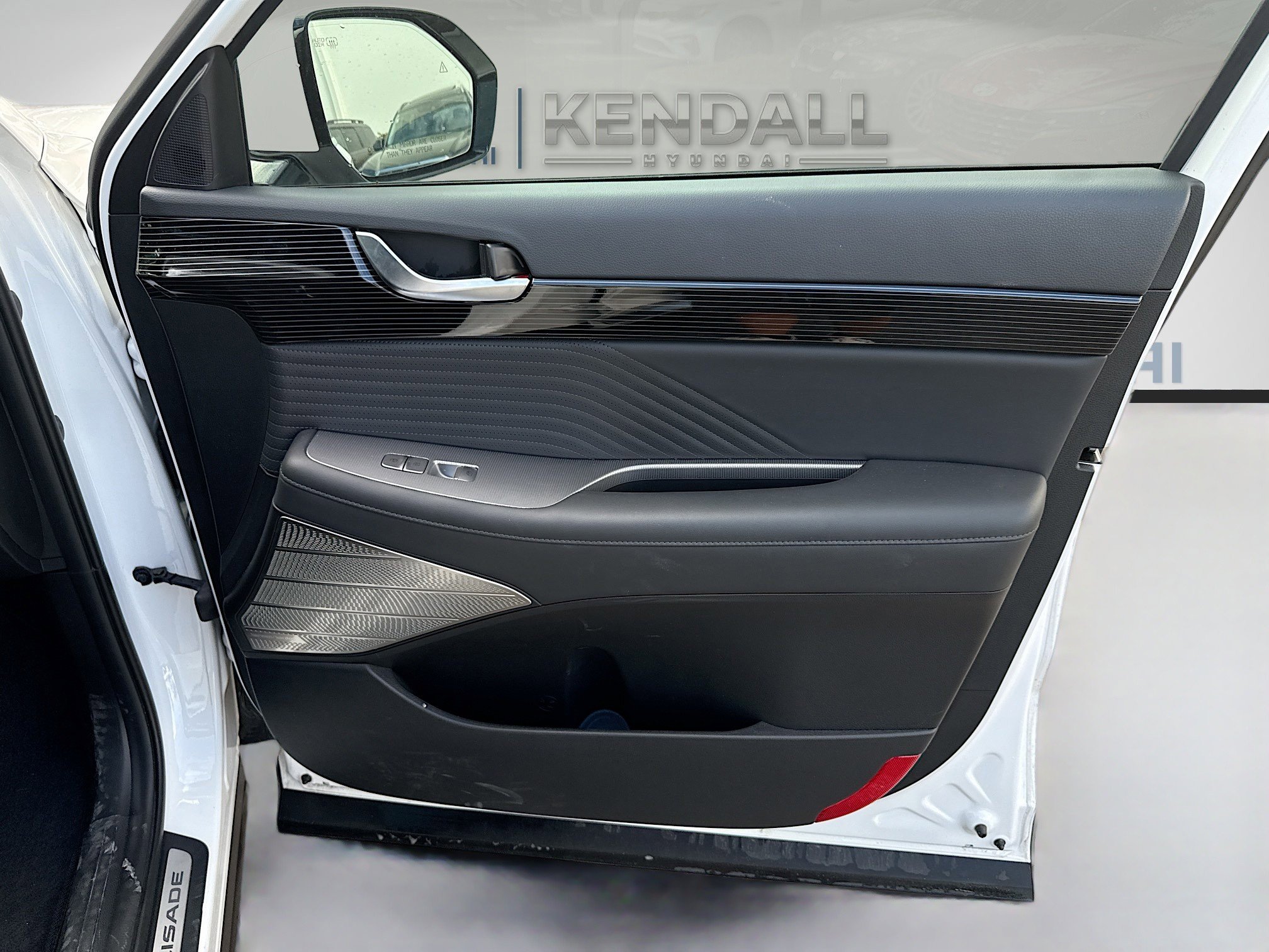 Used 2023 Hyundai Palisade Calligraphy image 34