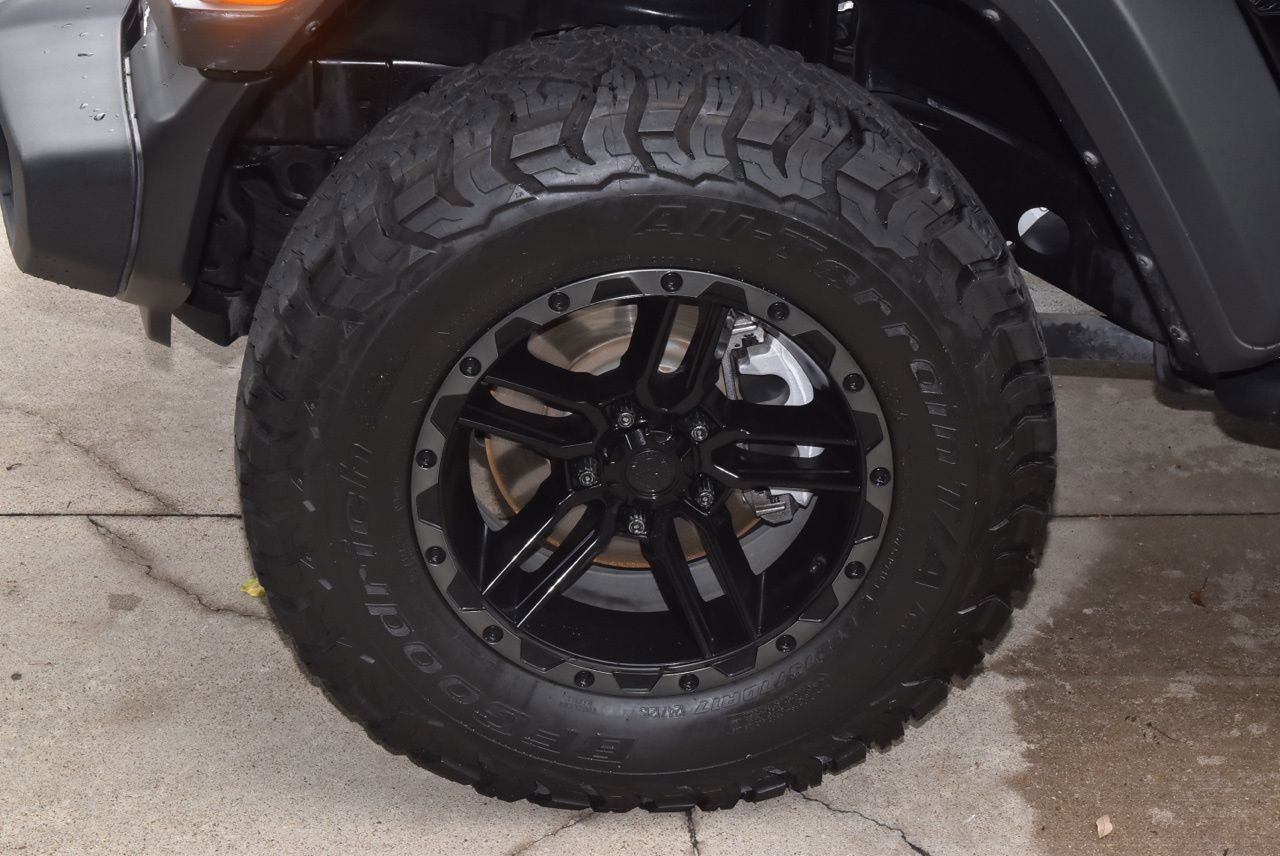 Used 2021 Jeep Wrangler Unlimited Sport AWD/4WD image 40