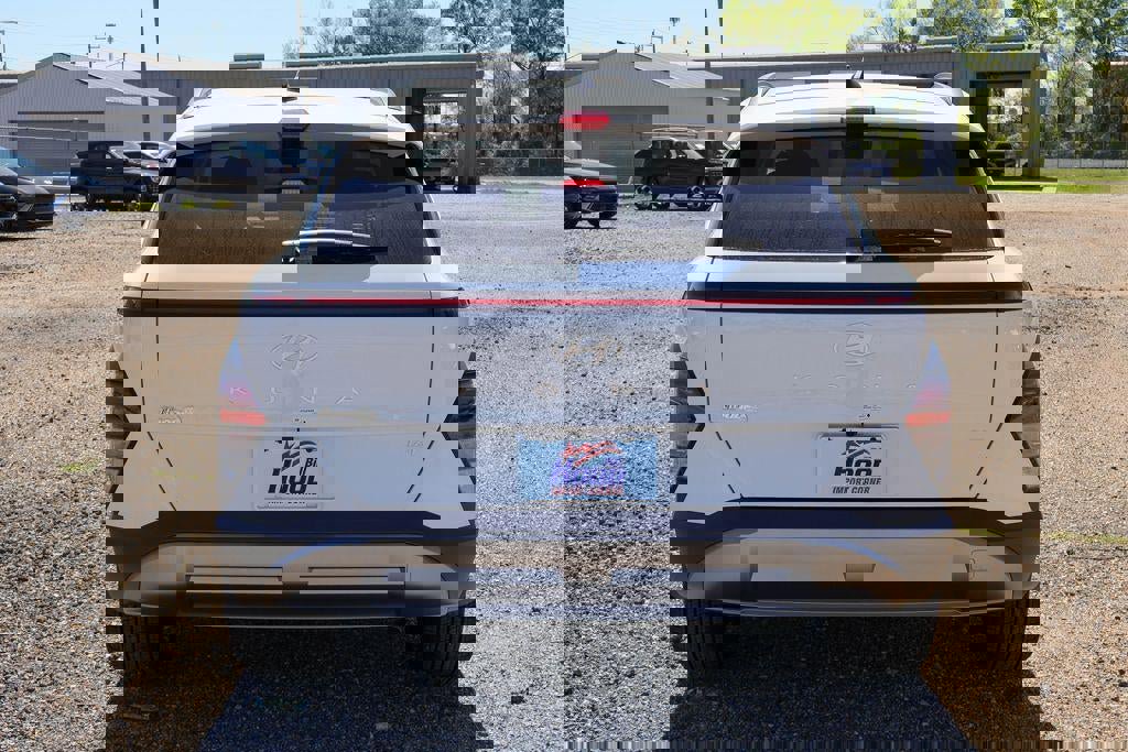 New 2026 Hyundai Kona SEL Premium image 23