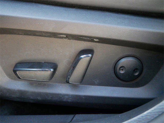 Used 2025 Mitsubishi Outlander SE image 17