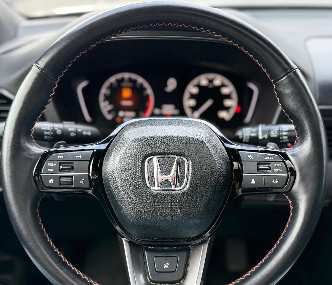 Used 2025 Honda Pilot TrailSport image 13