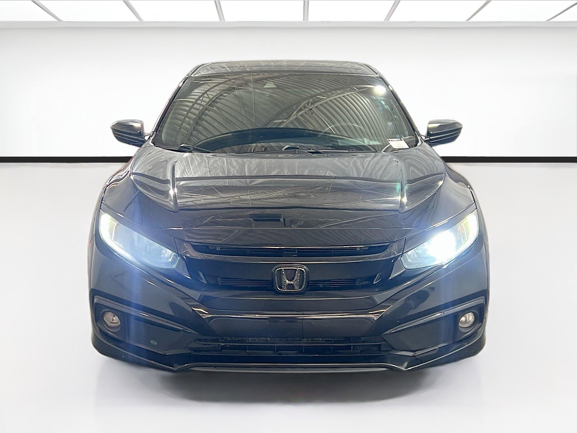 Used 2019 Honda Civic Sport image 2