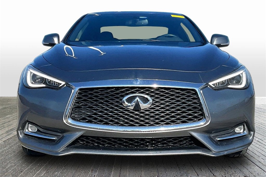 Used 2017 INFINITI Q60 3.0t Sport image 2
