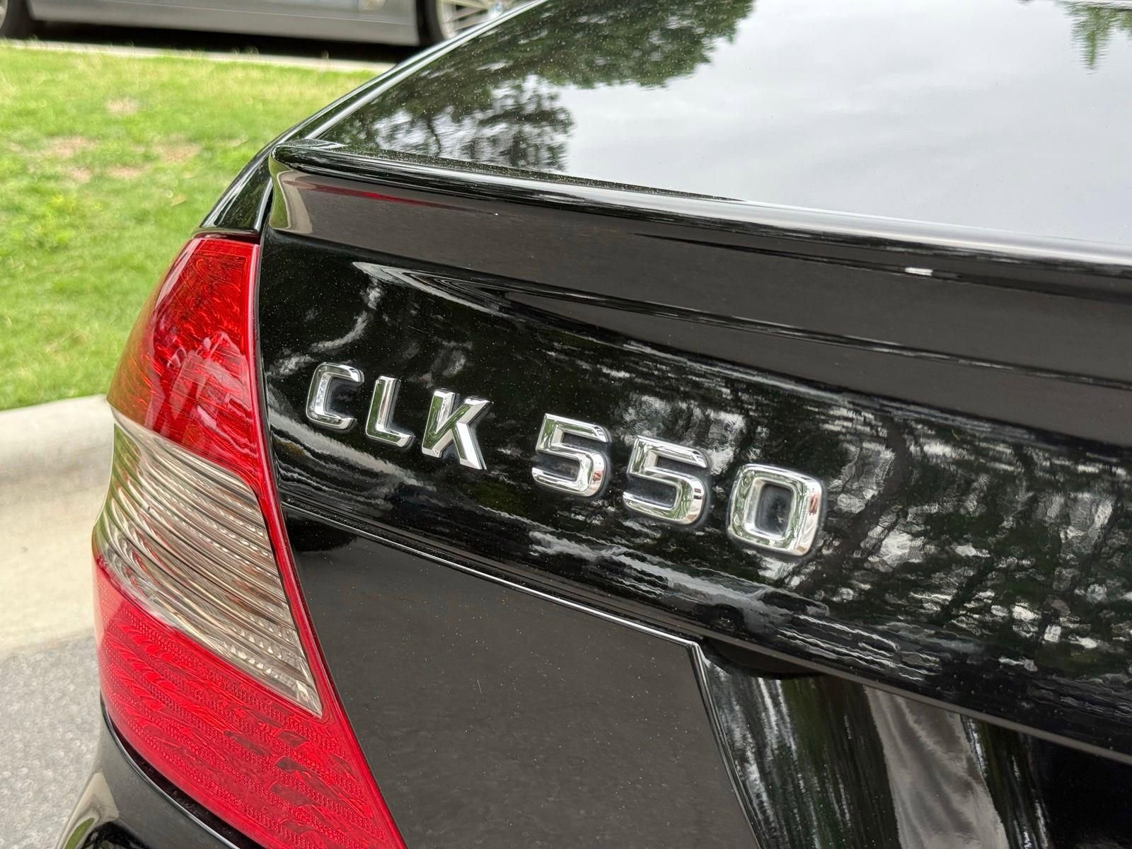 Used 2009 Mercedes-Benz CLK 550 Cabriolet image 11