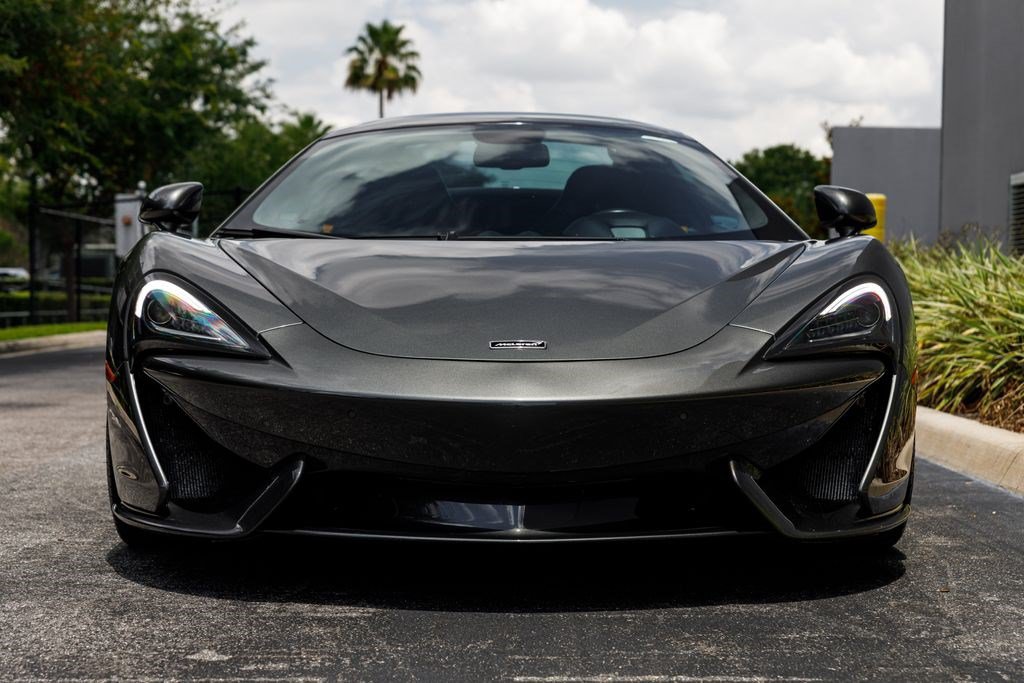 Used 2019 McLaren 570S Spider RWD image 31