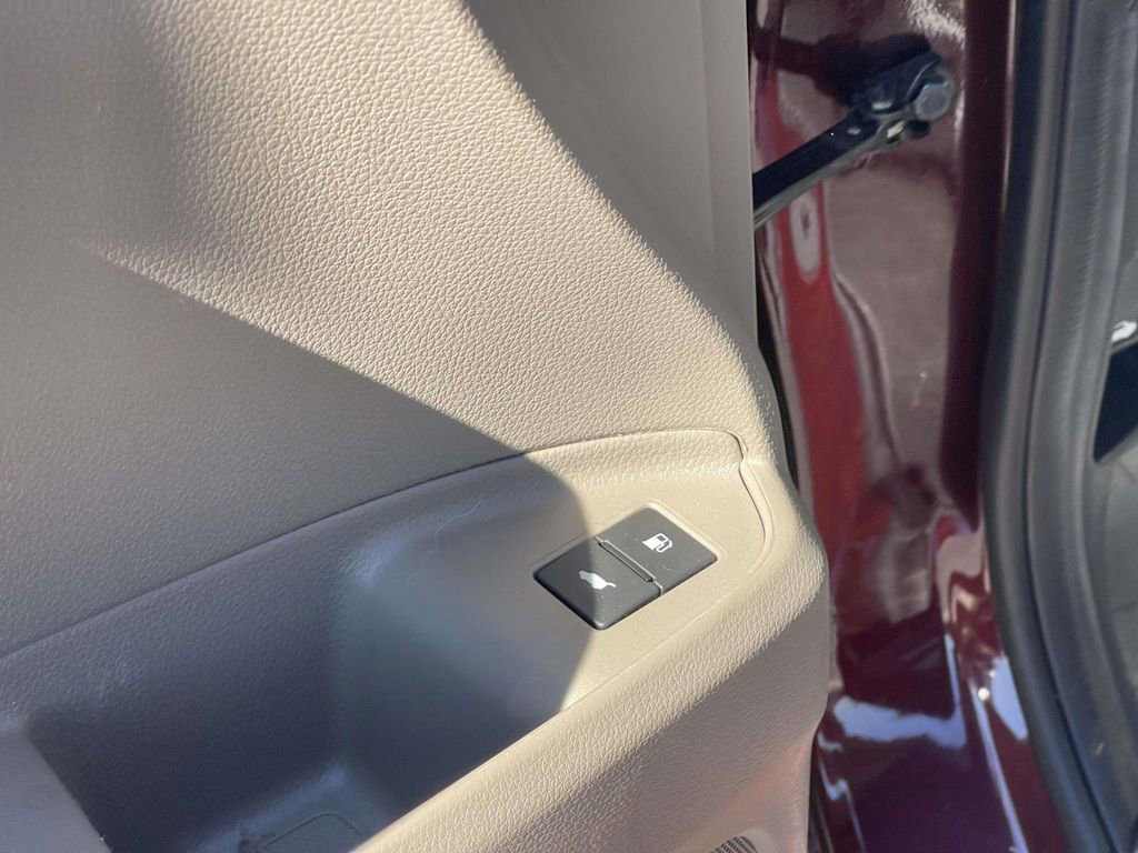 Used 2022 Honda Pilot Touring image 21