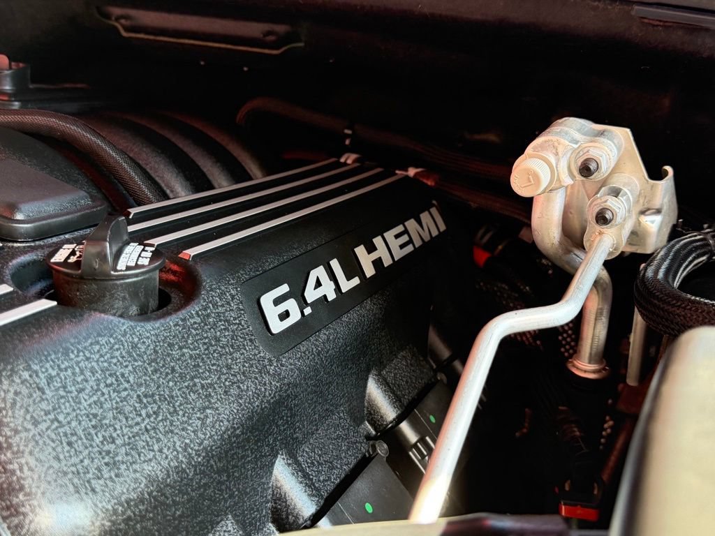 Used 2021 Jeep Grand Cherokee SRT AWD/4WD image 4