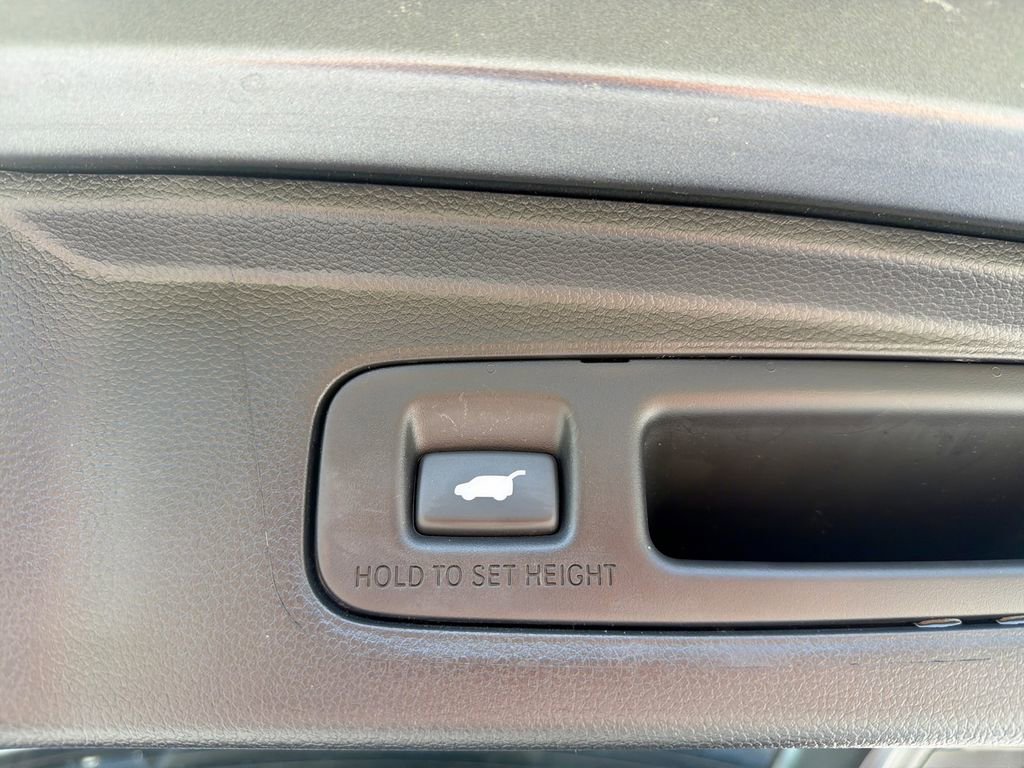 Used 2025 Honda CR-V Sport Touring image 37