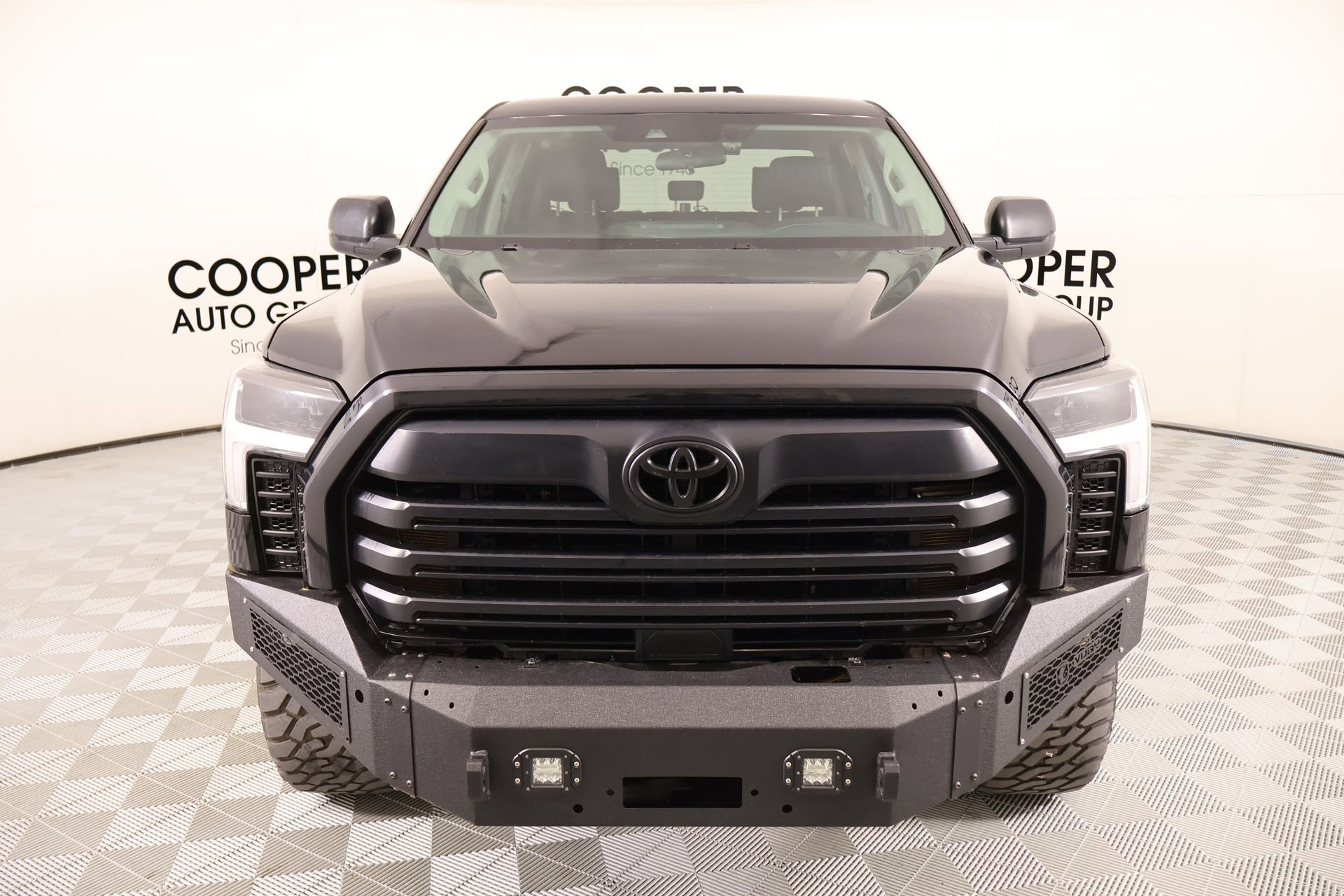 Used 2024 Toyota Tundra SR5 w/ SR5 Premium Package image 9