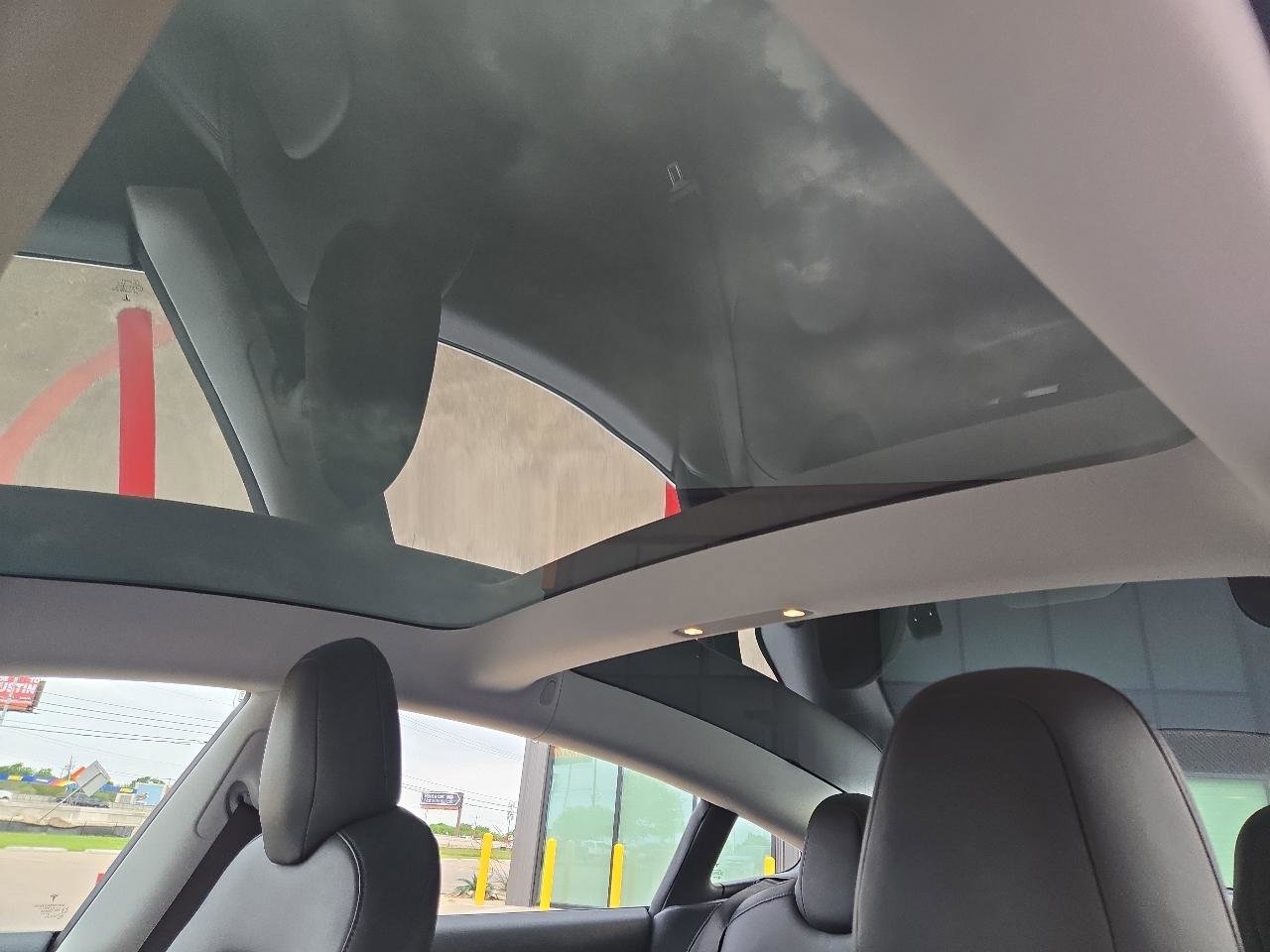 Used 2018 Tesla Model 3 Long Range AWD/4WD image 16